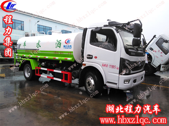 國六10方灑水車多少錢一輛？